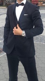 Hugo Boss oblek