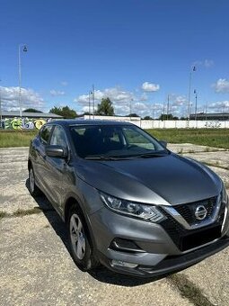 Nissan Qashqai s motorom benz. MR16 2017