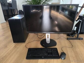 PC + LCD + prislusenstvo