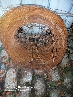Viazaci drot zelezny drot cca 1,6mm