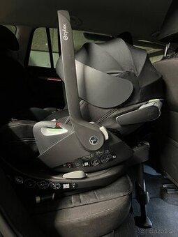 Cybex Cloud T i-Size