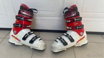 Lyziarky Atomic c. 38-39-40