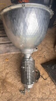 Predam 2ks priemyselne lampy - 1