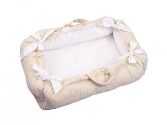 Hniezdo Eva Kiedroňová - 1