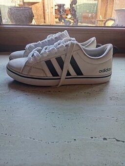 Adidas tenisky