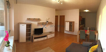 Veľkometrážny 2izbový byt v Petržalke