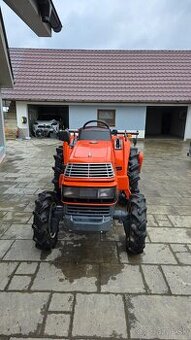 Kubota Saturn x 24