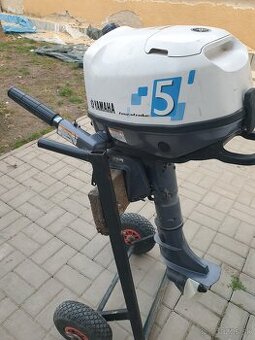 ZÁVESNÝ LODNÝ MOTOR YAMAHA 5HP 4T