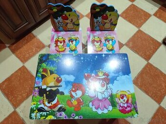 Detský stolík so stoličkami