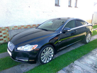 Jaguar XF 2.7D V6 Premium Luxury