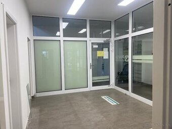 Prenájom priestoru pre zdravotnícke profesie 68 m2.