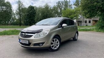 Opel Corsa D 1.2 benzín
