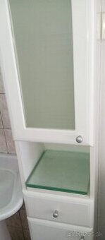 Skrinka do kúpeľne