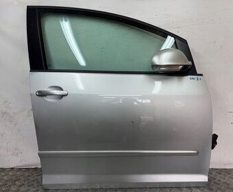 VW Golf V 5 VI 6 + plus pravé predné dvere