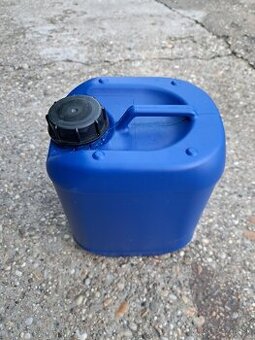 Plastové kanistre(bandasky) 5L a 25L