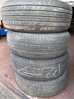 215 / 65 R 16 Pneumatiky Yokohama