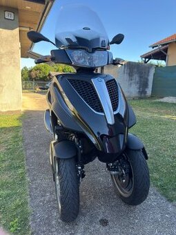 2017 Piaggio MP3 300 LT - stačí Vp skupiny B