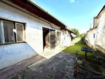 Na predaj starší vidiecky dom v obci Horné Orešany