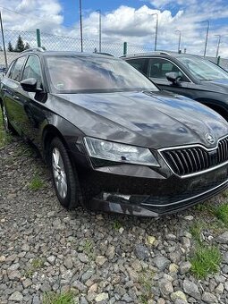 Skoda superb 1.5tsi 200tis km-rok 2019