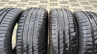 Pneu Goodyear 195/55 R 15