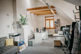 ✅ Nádherná Kancelária 37m² - Hradbová ul. 11 v centre KE ✅