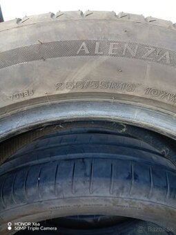 Predám pneu 255 55 r19 Bridgestone