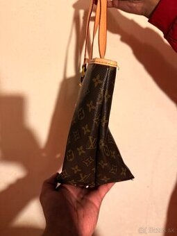 Louis Vuitton Kabelka
