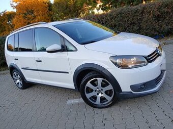 Volkswagen touran 2.0 tdi cross 7-miestne
