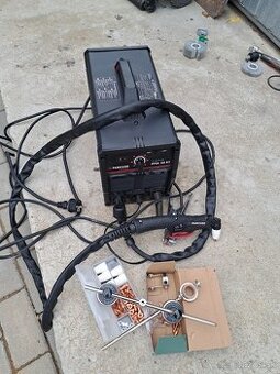 PLAZMOVÁ REZAČKA S KOMPRESOROM PPSK 40 B2