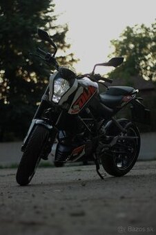 KTM DUKE 125