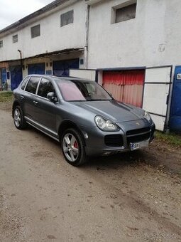 Porsche Cayenne 4.5 TURBO 331KW KÚPENÉ NA SLOVENSKU.