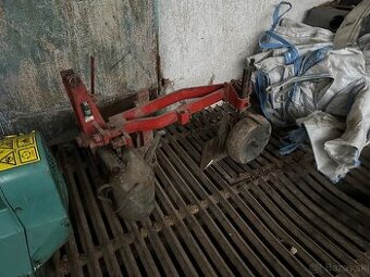 Pluh za malotraktor - dvojradličný