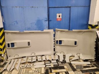 STROPNICA SKODA OCTAVIA 2 OBLOZENIA STLPIKOV SVETLA PLASTY - 1