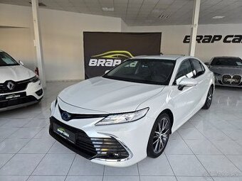 Toyota Camry 2.5 Hybrid Executive e-CVT