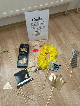 Party doplnky, rekvizity, zábava