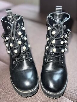 Prechodné dievčenské topánky