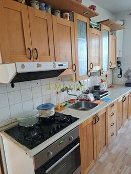 Tehlový 3 izbový byt na Chrenovej 4, 2x loggia, garáž