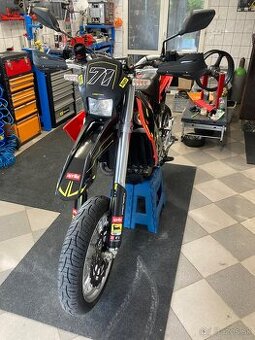 Aprilia SXV 450 Supermoto