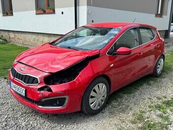KIA Ceed 1.4 benzin 2015 54000km 1. majiteľ SR POJAZDNÉ