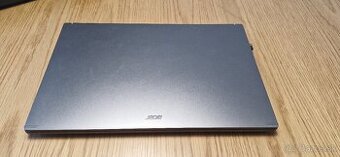 Predám notebook Acer