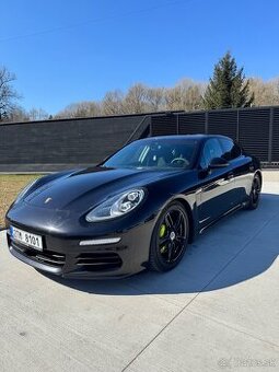 Porsche Panamera E-hybrid