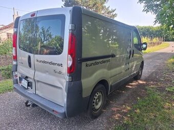 RENAULT TRAFIC 2.0 DCI ROK 2010 KLÍMA ŤAŽNÉ