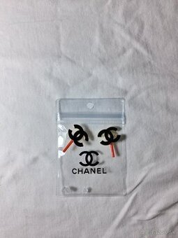 CHANEL NÁUŠNICE