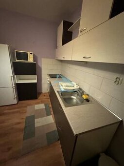 Na prenájom 2-izbový byt – Šahy, ul. Janka Kráľa