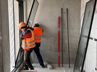 Hľadáme 2 montážnikov okien – Nemecko