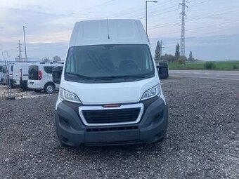 Citroën Jumper 2.0 BlueHDi 130 35+ L4H3