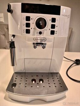 De’Longhi Magnifica S