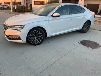 Škoda Superb 2019