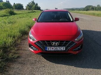 Hyundai I30 Family 53000 3/2021 1.5 benzin