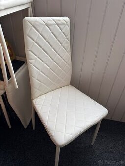 Jdálenské stolučky